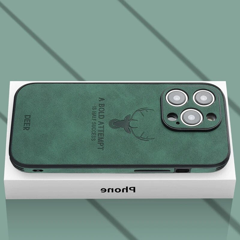 Hochwertige Hirschleder Apple iPhone-Hülle mit Kameralinsenschutz und stoßfestem Silikonüberzug - Phone Heaven Zone